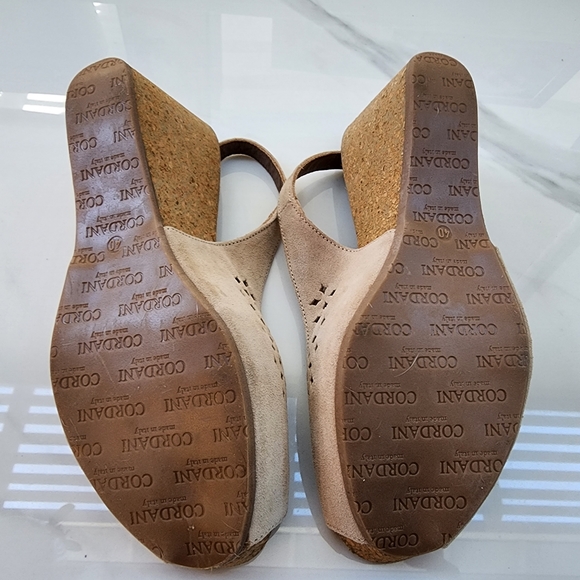 Cordani Italy Tan Suede Leather Cork Wedge size 40 US 8.5 - Picture 4 of 15